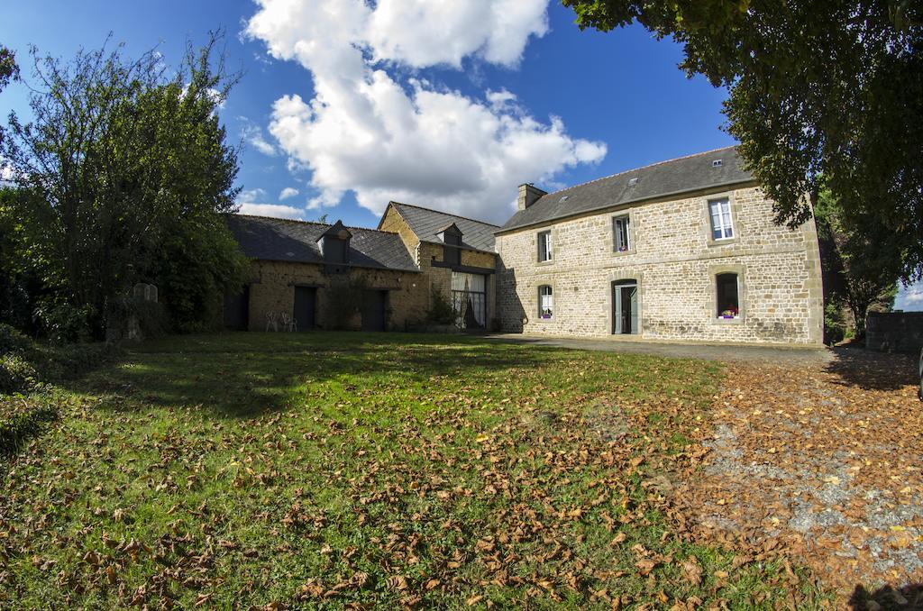 Bed and Breakfast Le Cordon Blanc-Évran Exterior foto