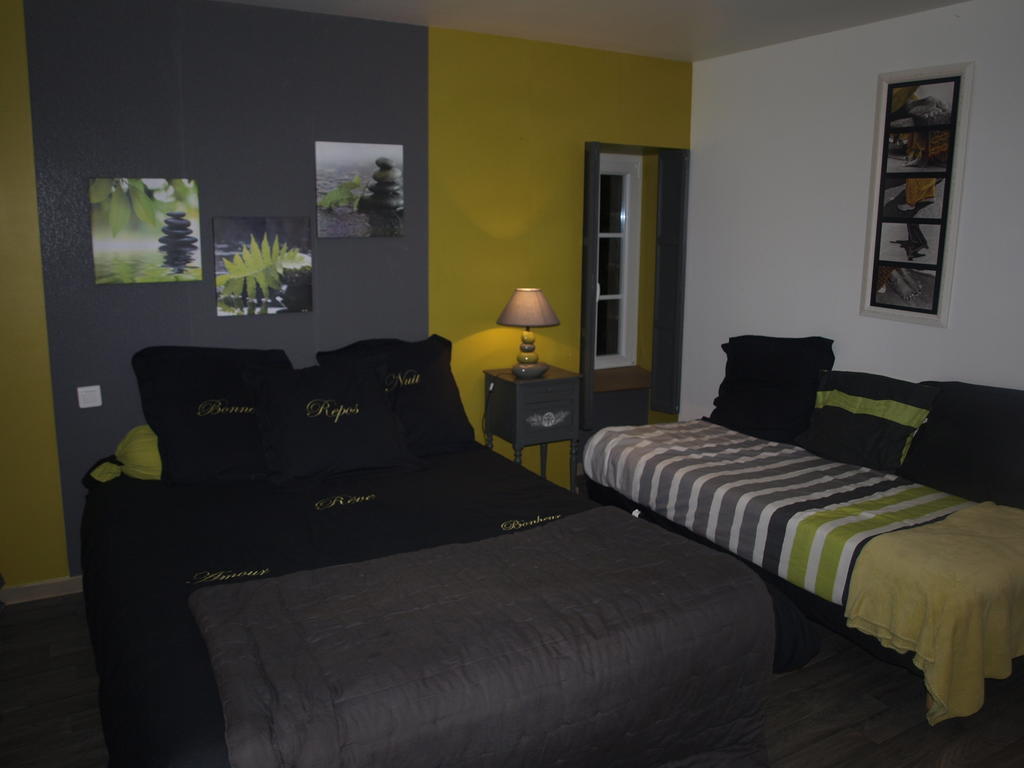 Bed and Breakfast Le Cordon Blanc-Évran Zimmer foto