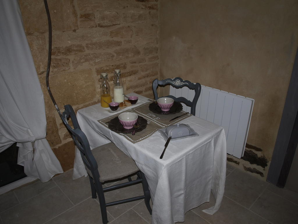 Bed and Breakfast Le Cordon Blanc-Évran Exterior foto